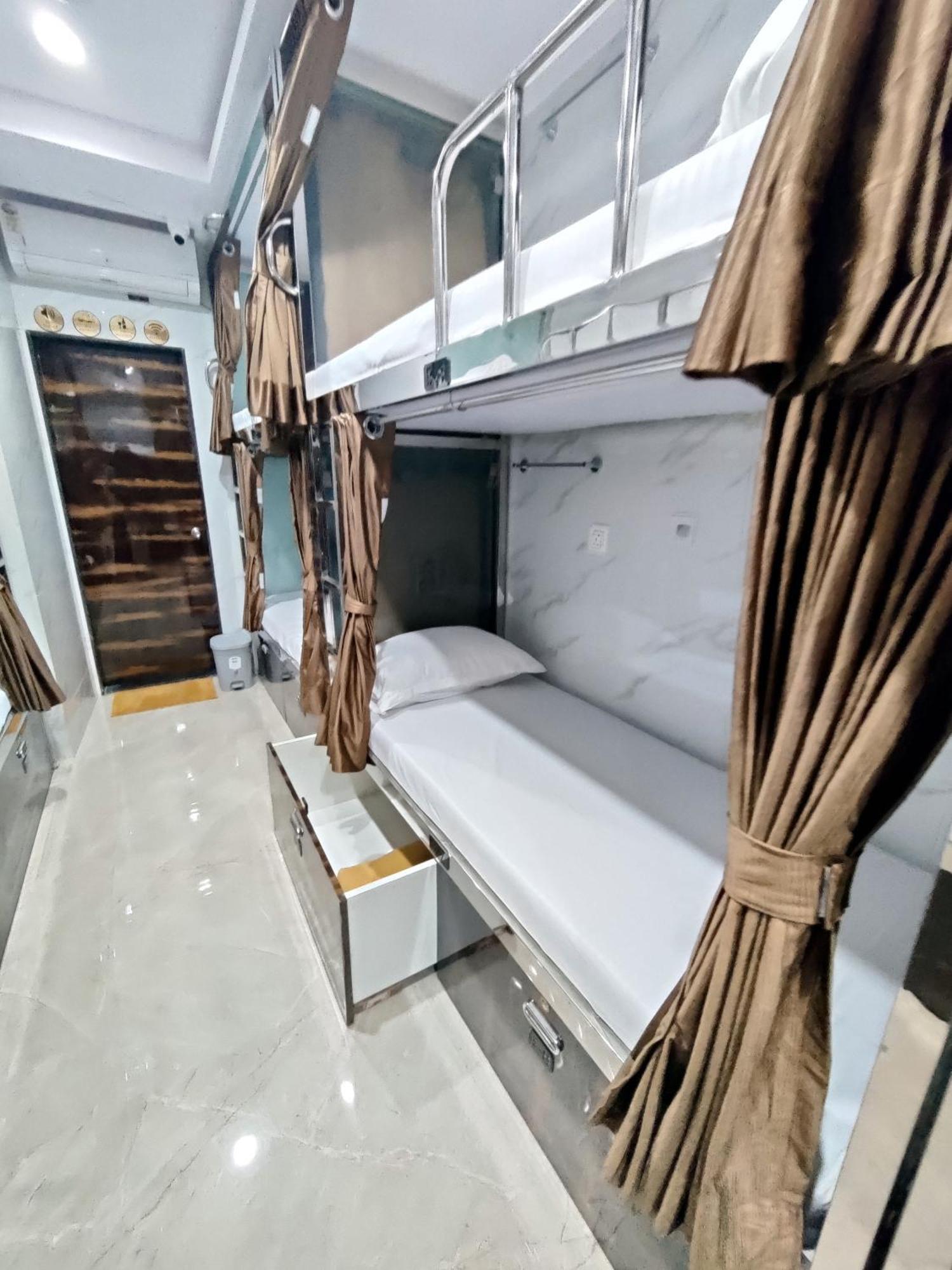 Hotel Comfy Inn Mumbai Luaran gambar